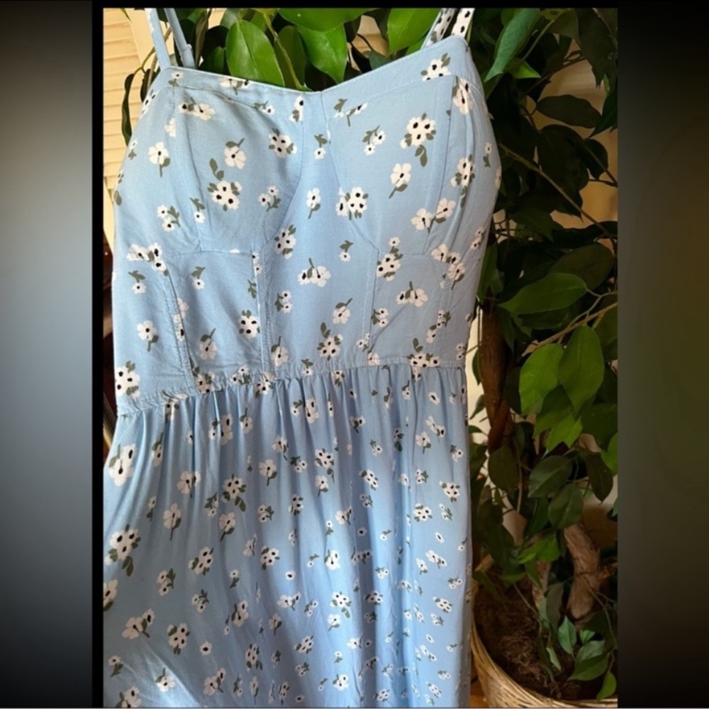 No Boundaries Light Blue Floral Dress - Picture 3 of 4